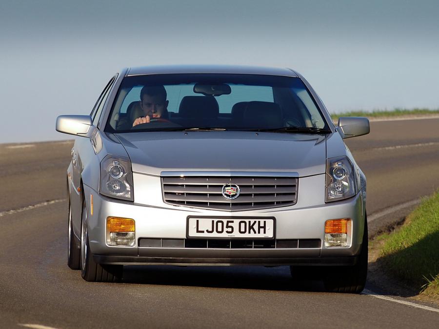  Cadillac CTS 2005 года  (UK) (фото 5 из 7)